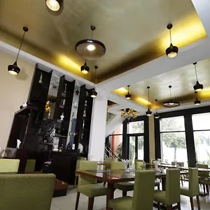 East 3*, Yangon Birmanie